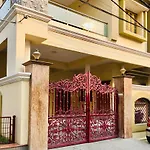 Upscale 2Bhk In Downtown Hyderabad